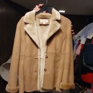 Jones New York Tan Jacket with Cream Faux Fur Lining